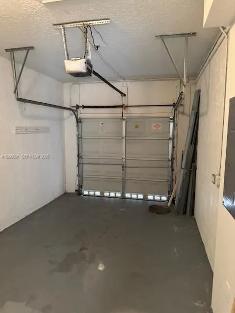 15242 SW 30th Ter #15242 Miami, FL 33185