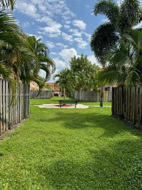 15242 SW 30th Ter #15242 Miami, FL 33185