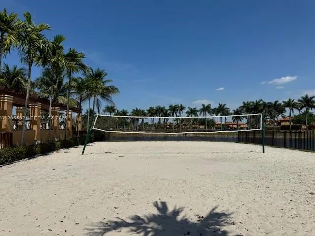 15242 SW 30th Ter #15242 Miami, FL 33185