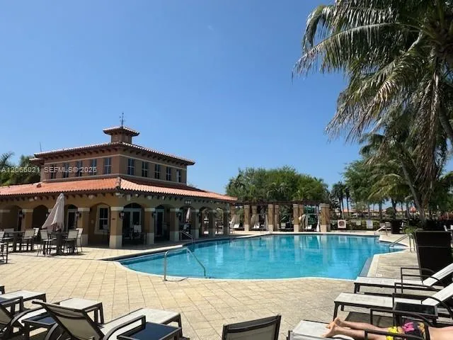 15242 SW 30th Ter #15242 Miami, FL 33185