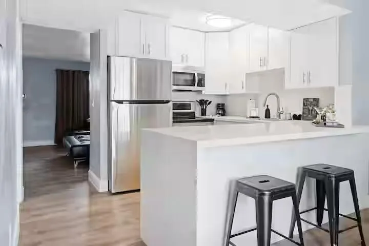 2015 NW 37th Terrace NW #403 Lauderdale Lakes, FL 33311