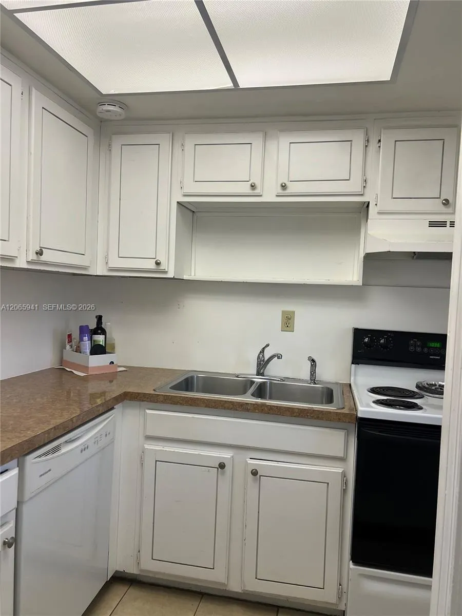 1535 SE 15th St #209 Fort Lauderdale, FL 33316
