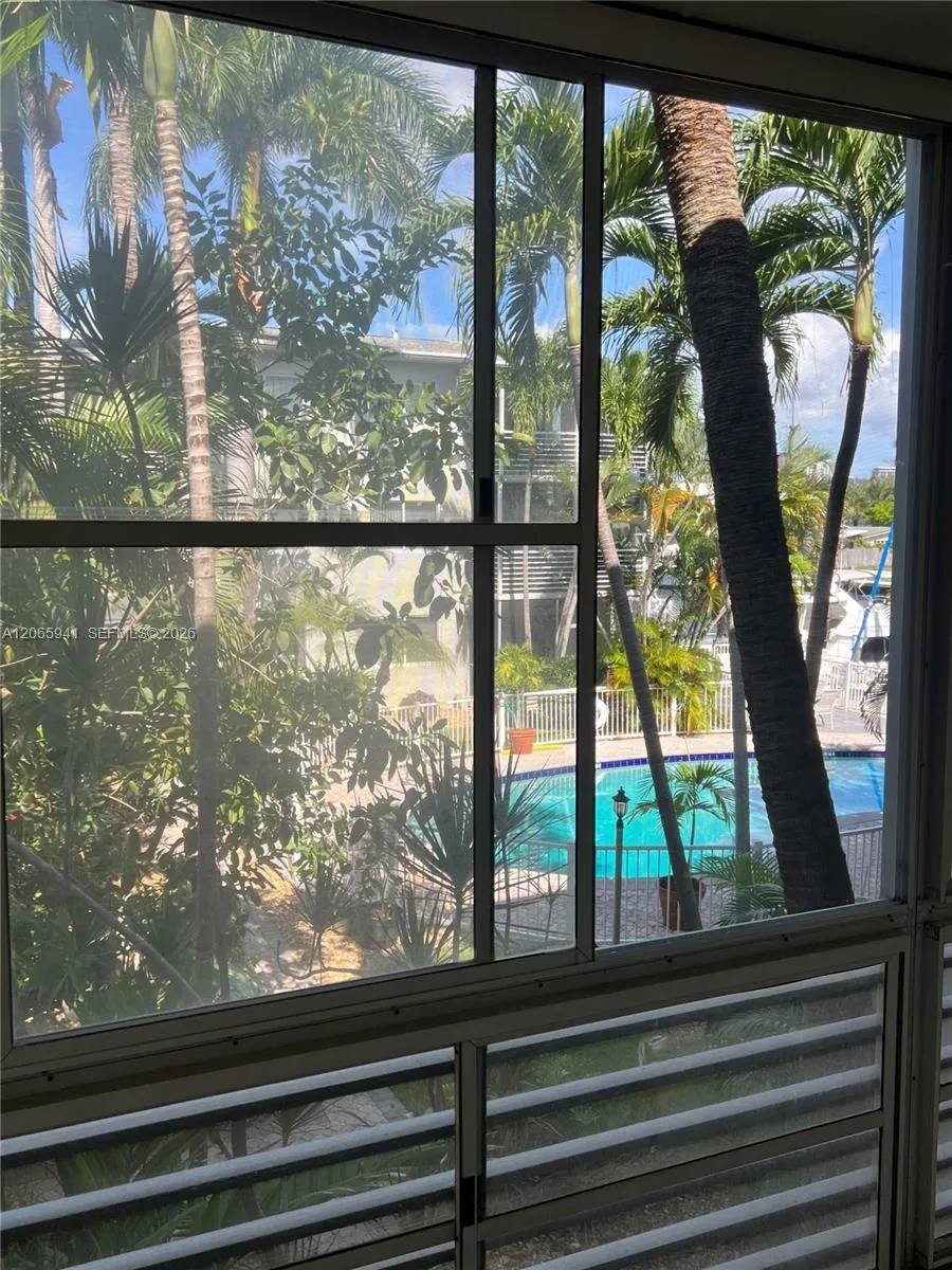 1535 SE 15th St #209 Fort Lauderdale, FL 33316