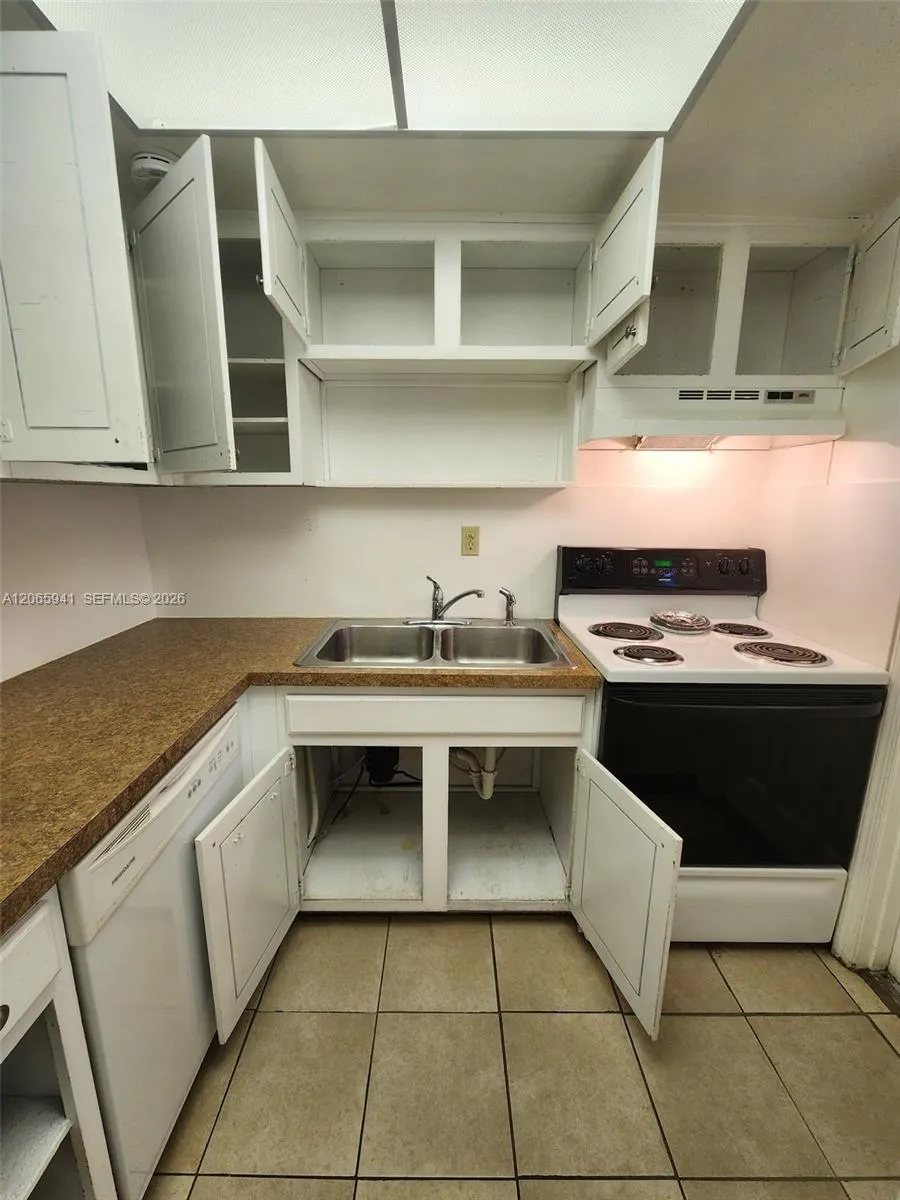 1535 SE 15th St #209 Fort Lauderdale, FL 33316