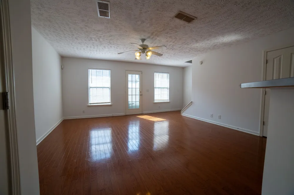 2039 Victory Gallop Ln Murfreesboro, TN 37128