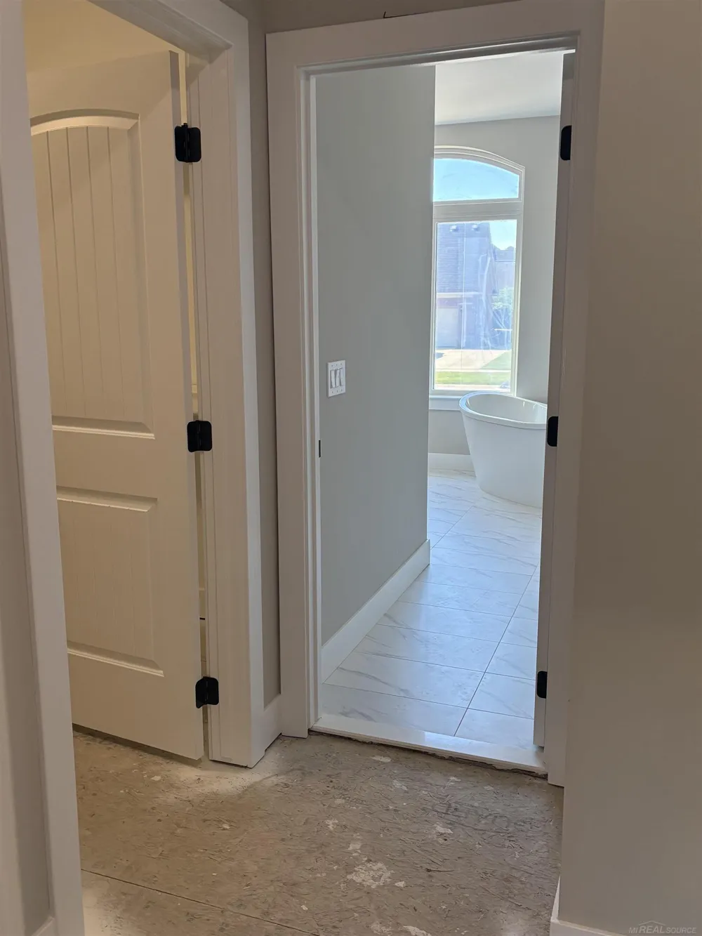 10505 Excalibur Drive Shelby Charter Township, MI 48315