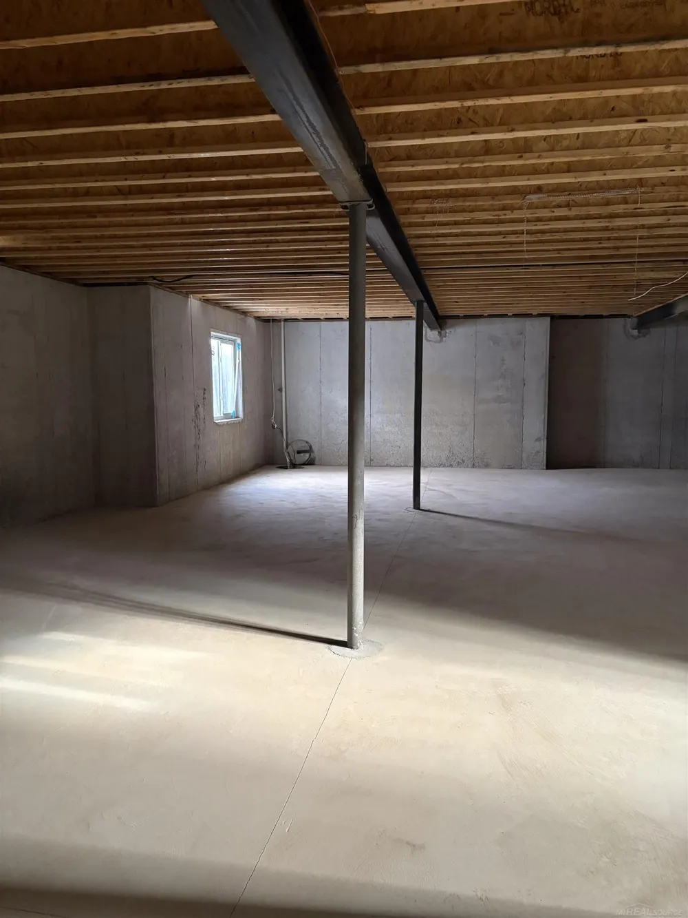 10505 Excalibur Drive Shelby Charter Township, MI 48315