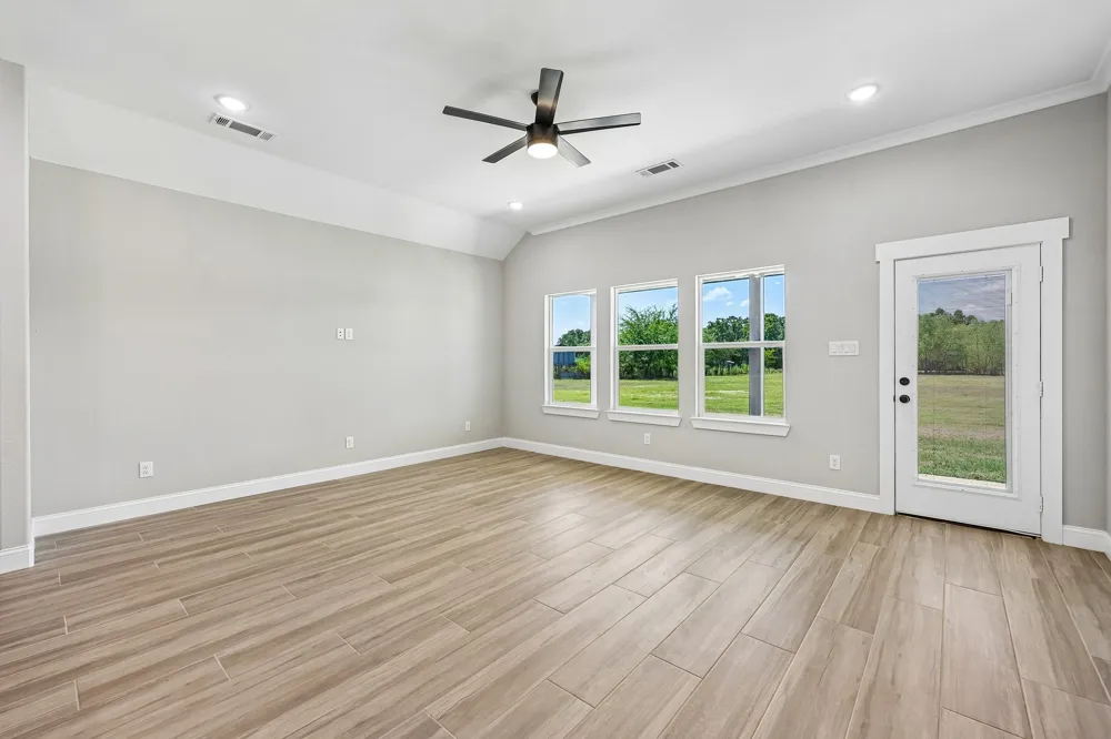 592 VZ County Road 2430 Mabank, TX 75147