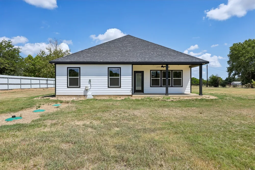 592 VZ County Road 2430 Mabank, TX 75147