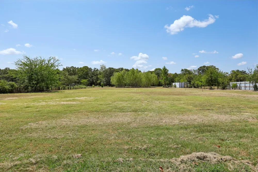 592 VZ County Road 2430 Mabank, TX 75147