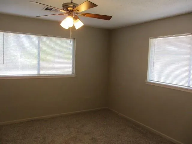 17 Julia Justice Road Huntsville, TX 77320