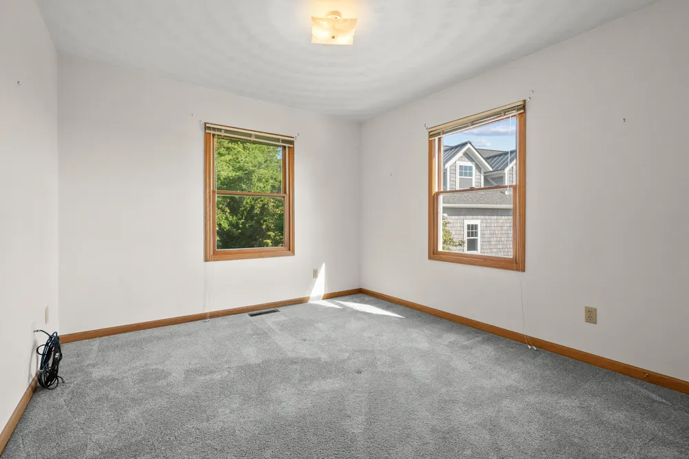 12085 W Indian Lake Drive Vicksburg, MI 49097