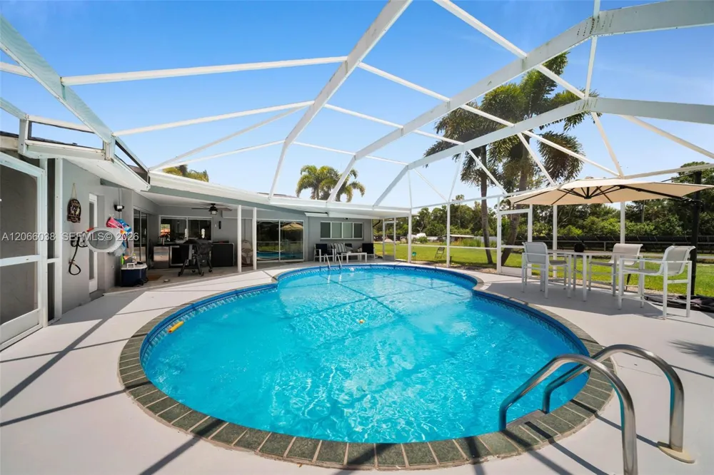 19901 Pine Echo North Fort Myers, FL 33917