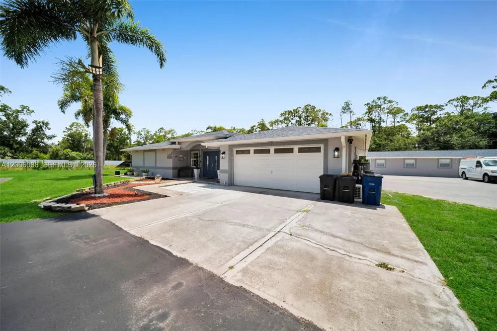 19901 Pine Echo North Fort Myers, FL 33917