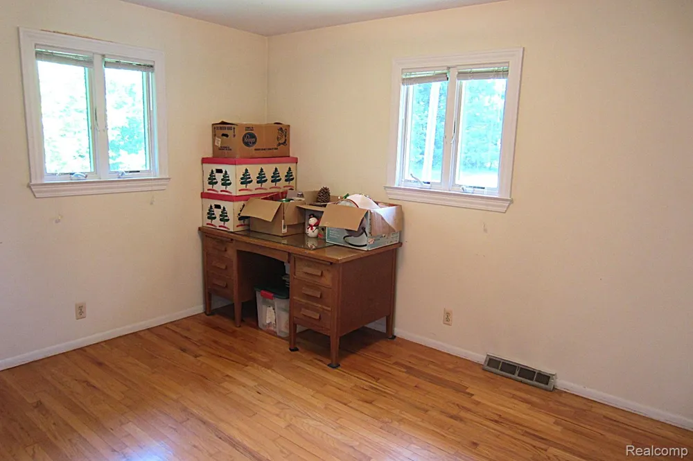 3944 Dartmouth Road Brandon Charter Township, MI 48371