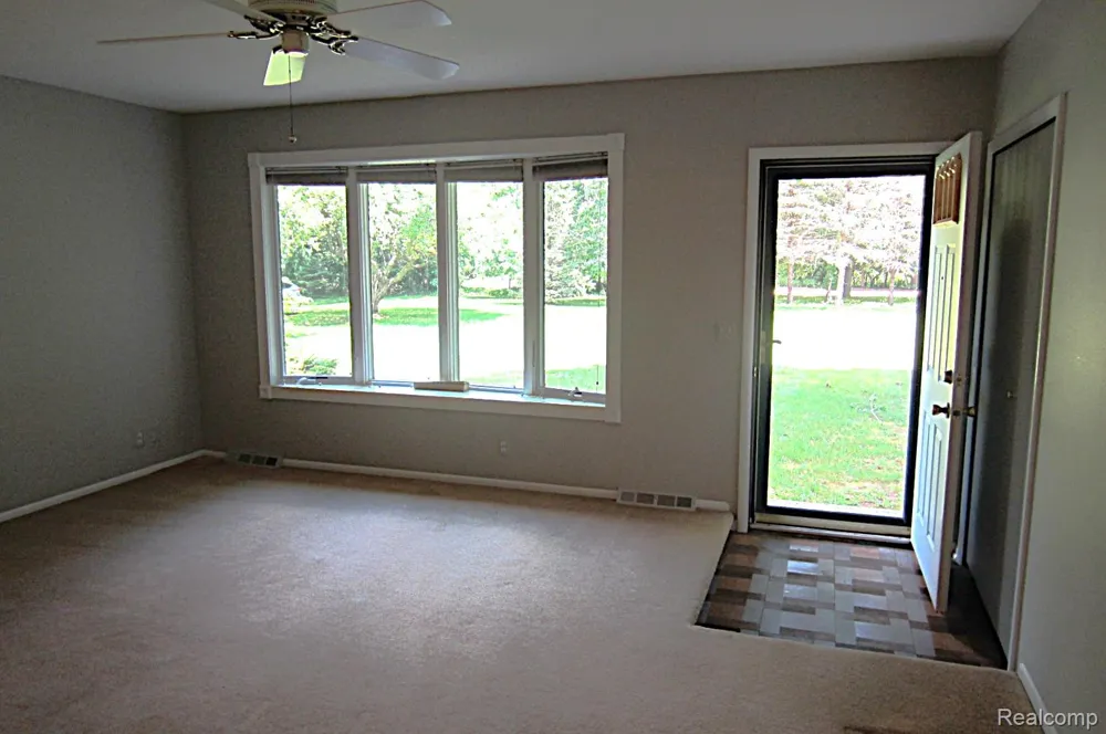 3944 Dartmouth Road Brandon Charter Township, MI 48371