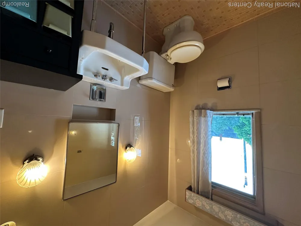 821 Pemberton Road Grosse Pointe Park City, MI 48230