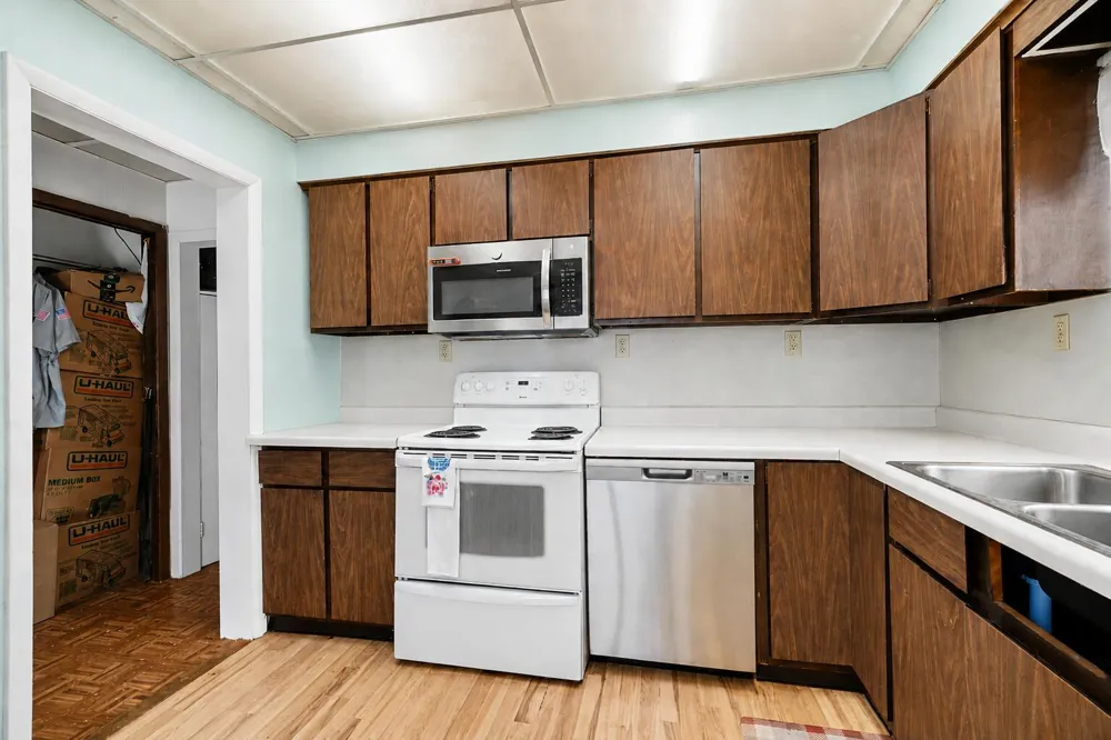 415 Surby Avenue Battle Creek City, MI 49015