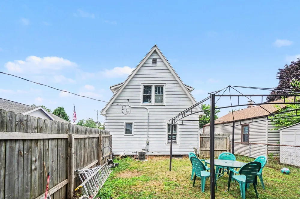 415 Surby Avenue Battle Creek City, MI 49015