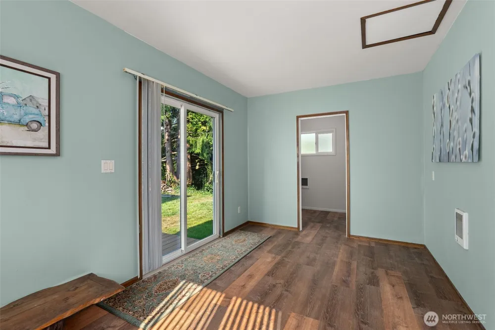 401 B STREET South Bend, WA 98586