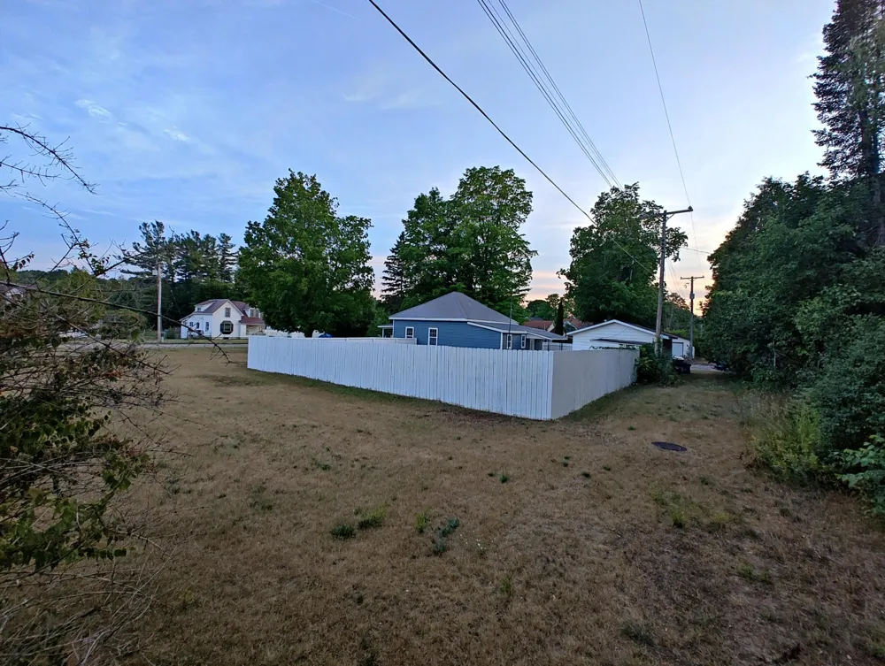 301 E Angel Avenue Unknown, MI 49305