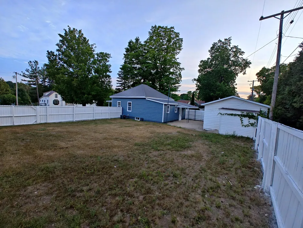 301 E Angel Avenue Unknown, MI 49305