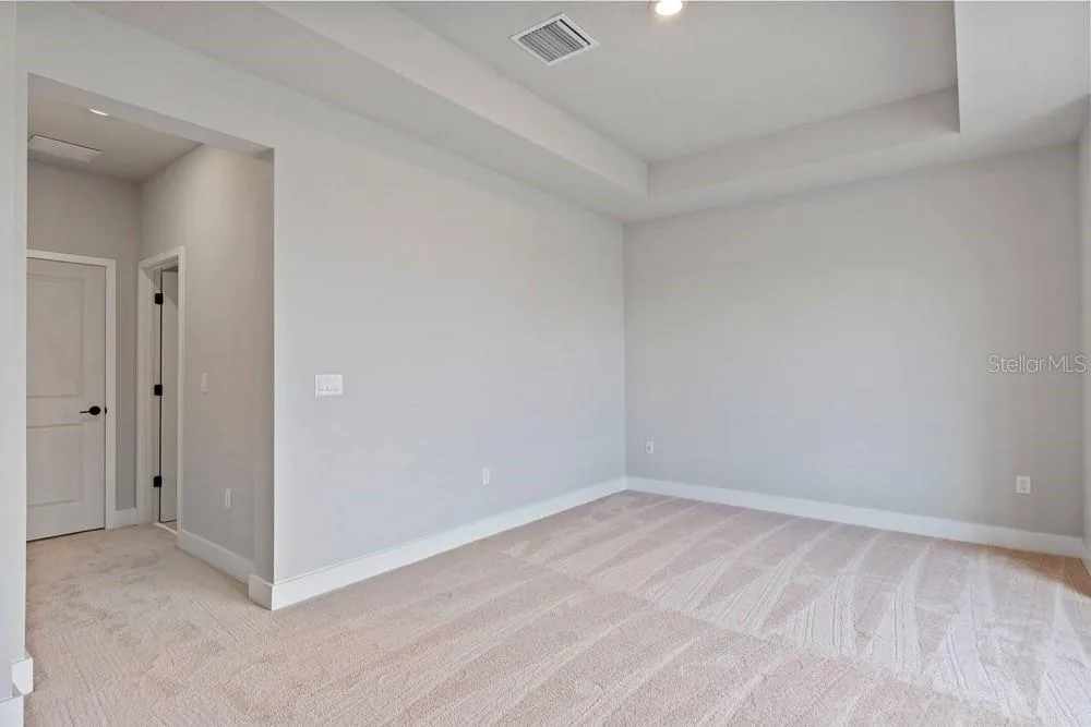 89 28TH STREET S St Petersburg, FL 33712