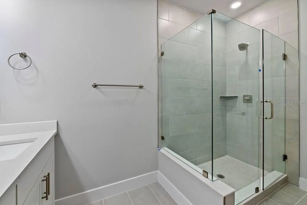 89 28TH STREET S St Petersburg, FL 33712