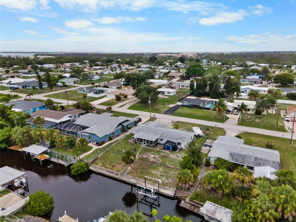 2113 GEORGIA AVENUE Englewood, FL 34224