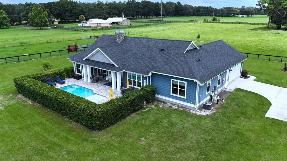 10140 CR 209 Oxford, FL 34484
