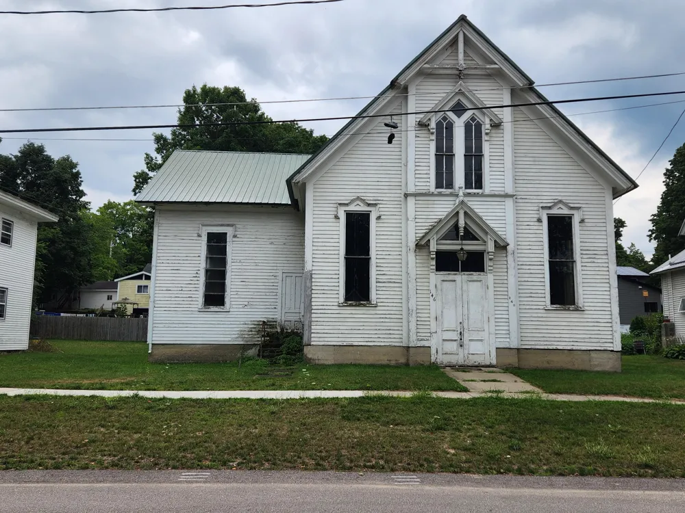 146 Church Street Saranac, MI 48881