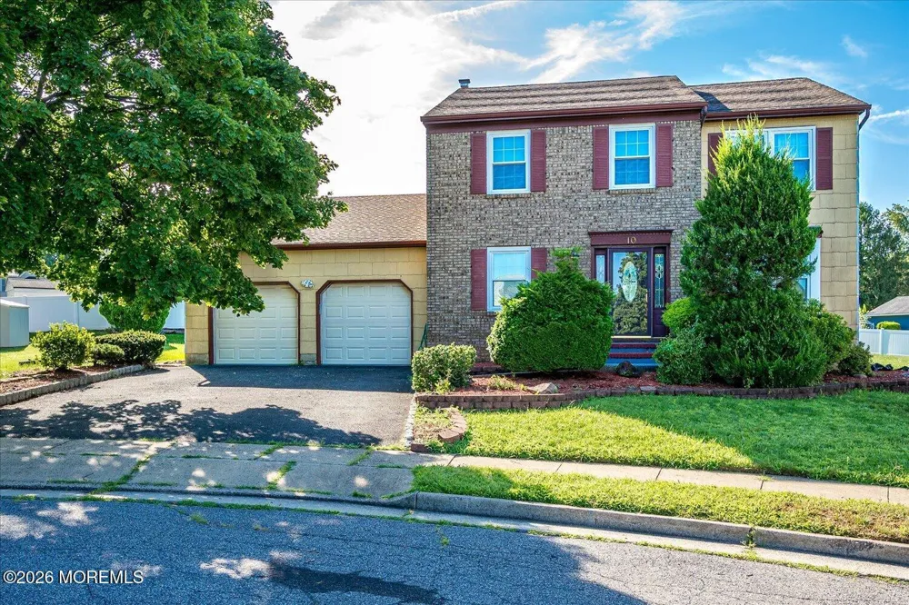 10 Patriot Court Edison, NJ 08820