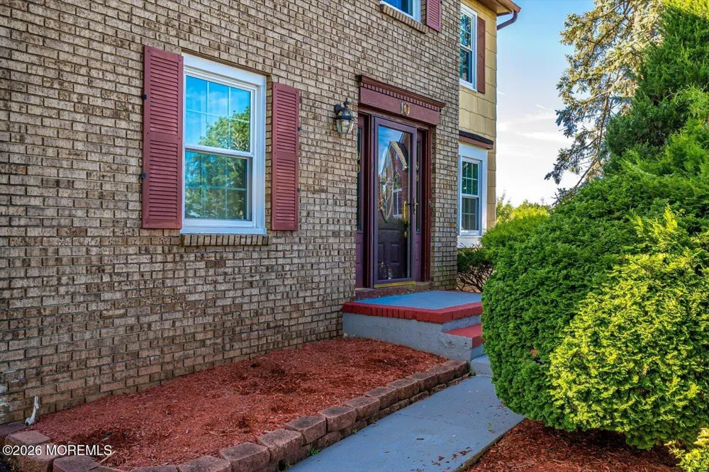 10 Patriot Court Edison, NJ 08820