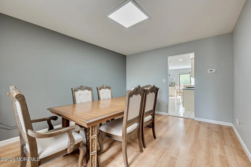 10 Patriot Court Edison, NJ 08820