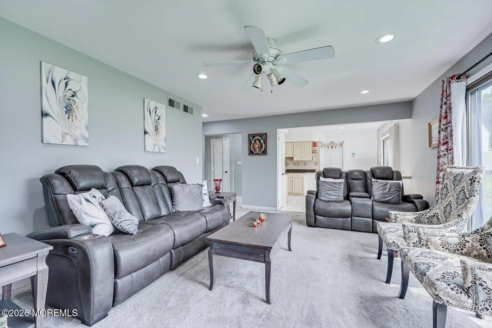 10 Patriot Court Edison, NJ 08820