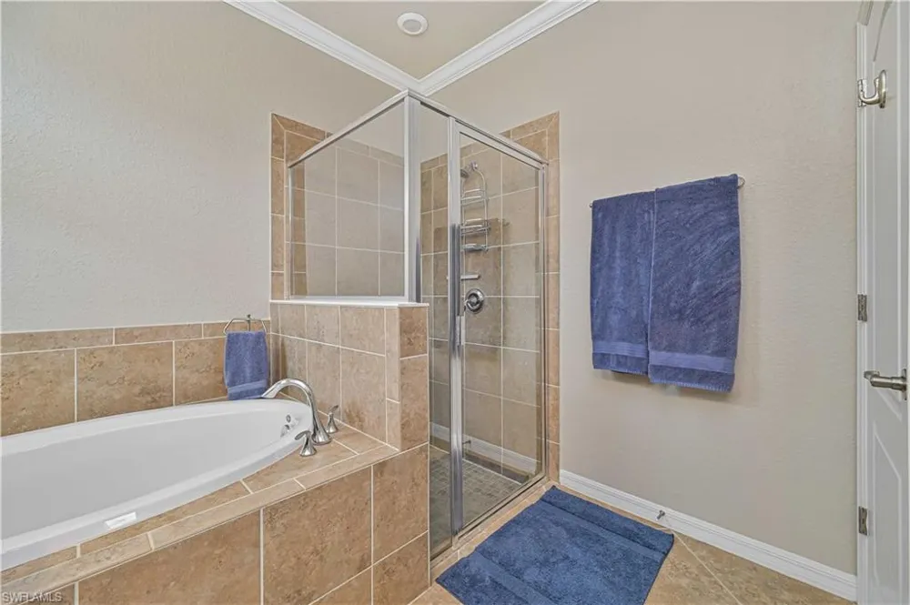 3153 Walnut Grove Lane Alva, FL 33920