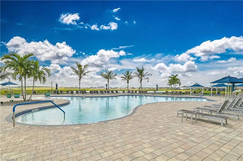 3153 Walnut Grove Lane Alva, FL 33920