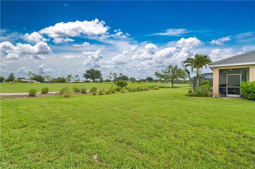 3153 Walnut Grove Lane Alva, FL 33920