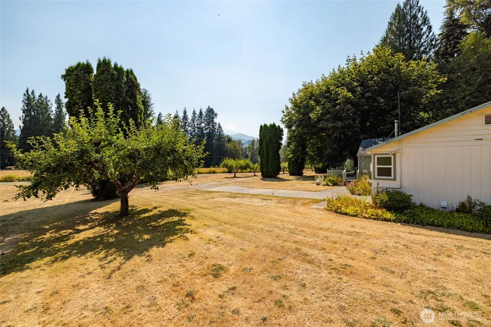 47627 Van Horn Lane Concrete, WA 98237