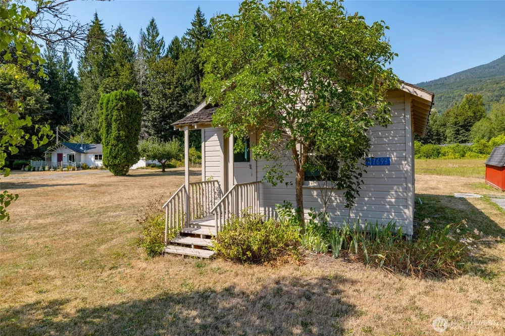 47627 Van Horn Lane Concrete, WA 98237