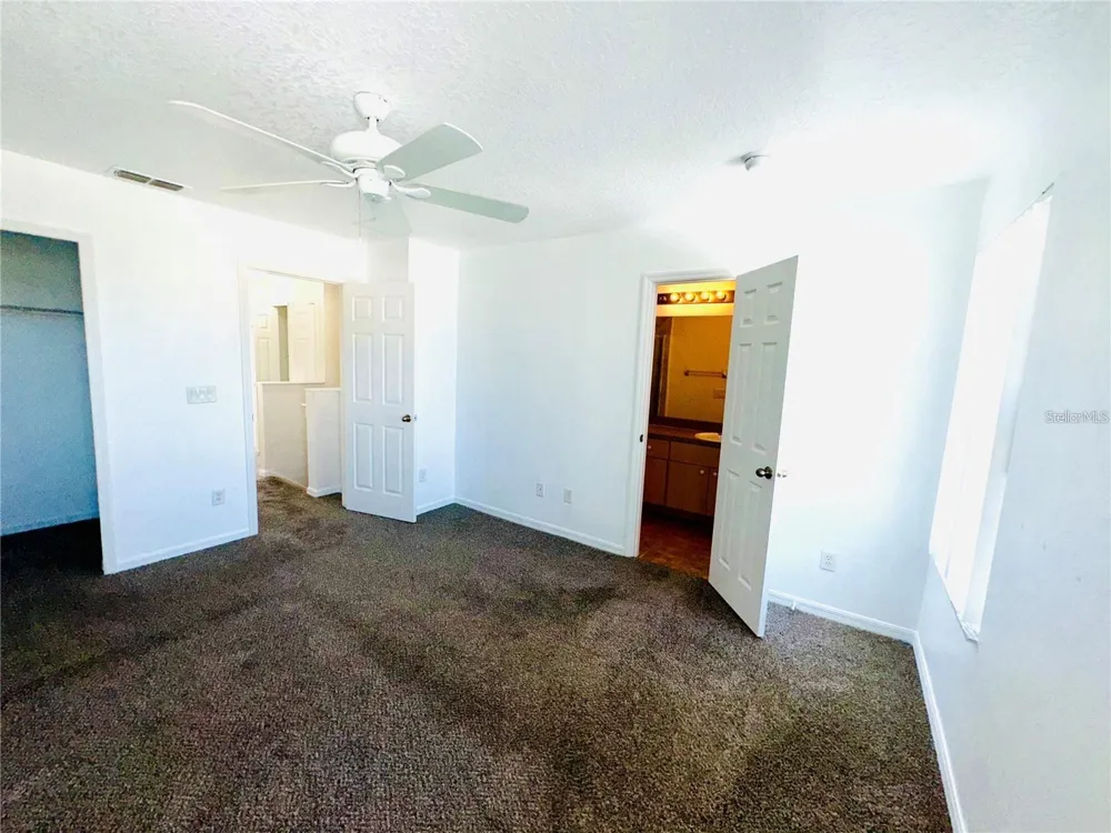 1106 S BEACH CIRCLE Kissimmee, FL 34746