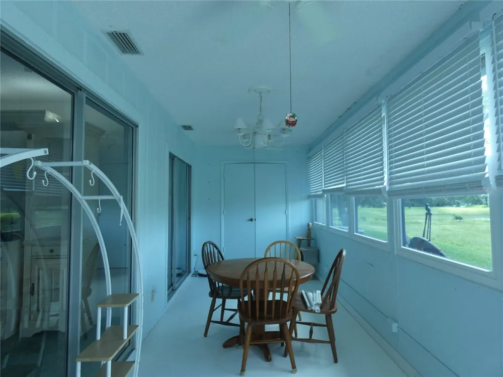 11231 DOLLAR LAKE DRIVE #6 Port Richey, FL 34668