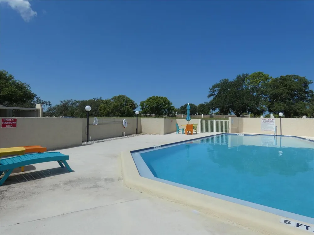 11231 DOLLAR LAKE DRIVE #6 Port Richey, FL 34668