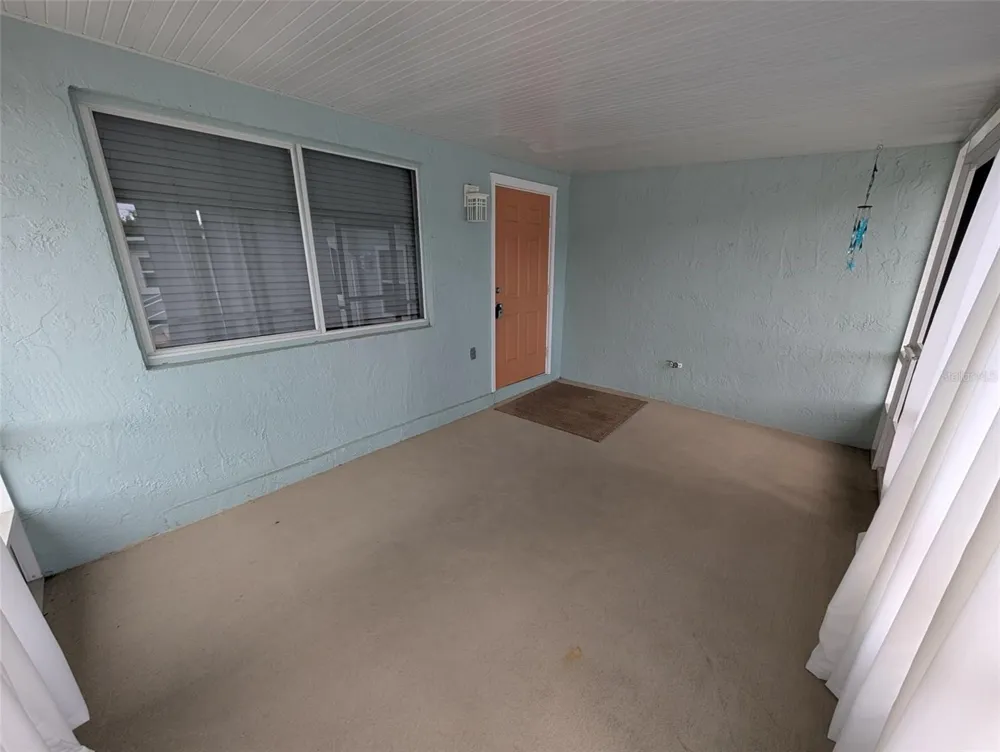 321 W PENNSYLVANIA AVENUE Deland, FL 32720