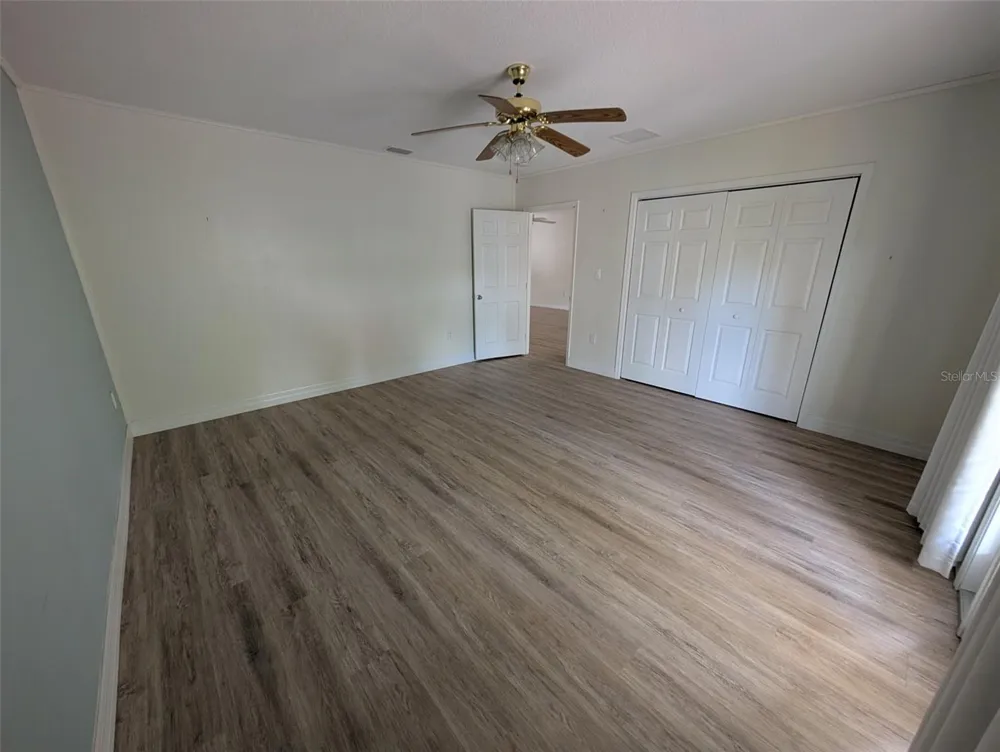 321 W PENNSYLVANIA AVENUE Deland, FL 32720