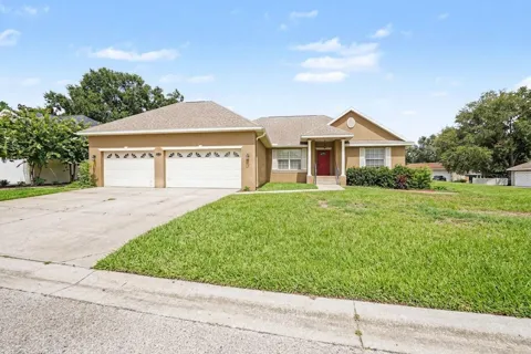 7231 REMINGTON OAKS DRIVE