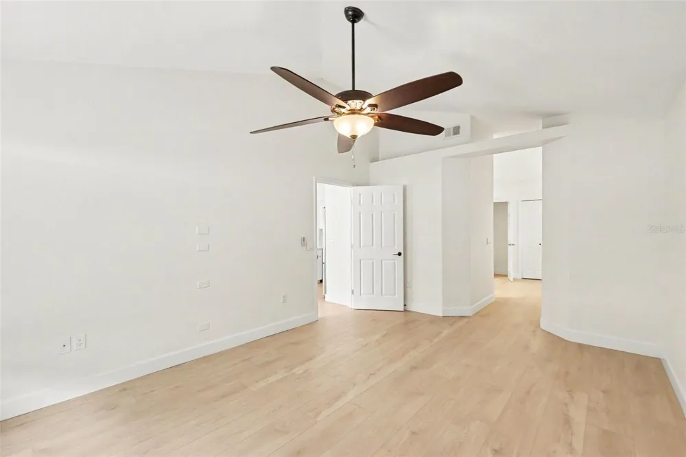 7231 REMINGTON OAKS DRIVE Lakeland, FL 33810