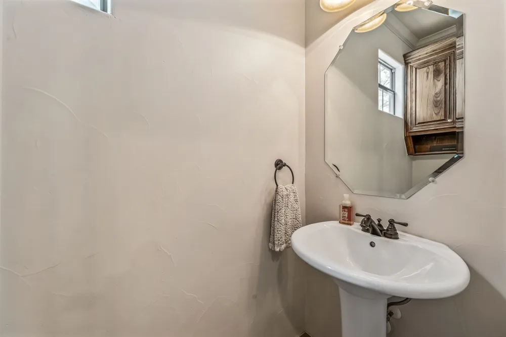 1910 Hope Street #15 Dallas, TX 75206