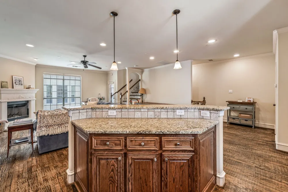1910 Hope Street #15 Dallas, TX 75206