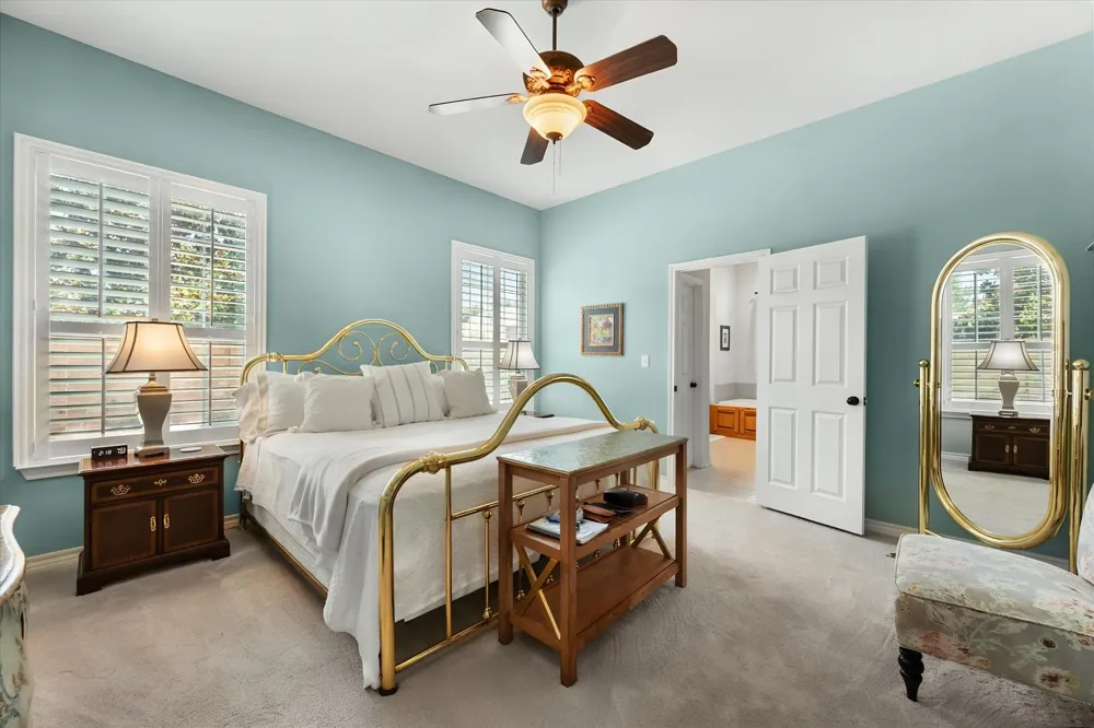 6668 Shady Glen Circle Benbrook, TX 76132